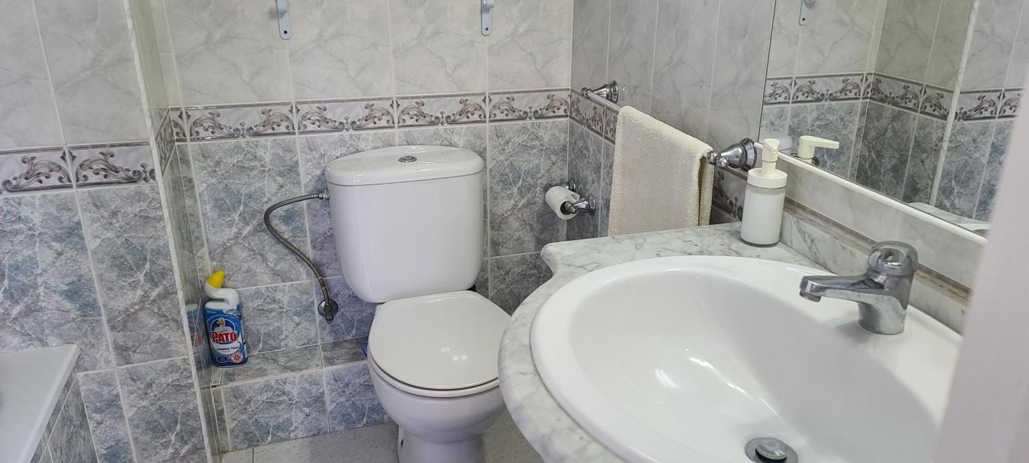 Acuario Shared Flat Piso Compartido Est Partage الشقة مشتركة Apartment Benalmádena Exterior foto
